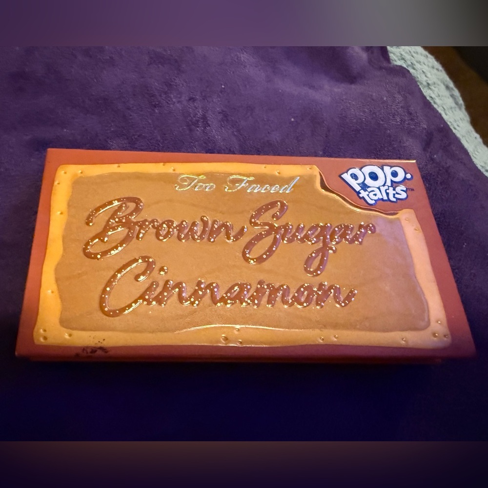 TOO FACED Bite size pop tarts cinnamon sugar brown eyeshadow pigment eyes - Picture 2 of 7